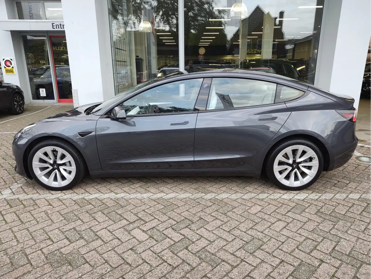 PREMIUM LONG RANGE AWD 78 kWh Wit Leder | FSD 3 | Camera | Pano | Stoelverwarming