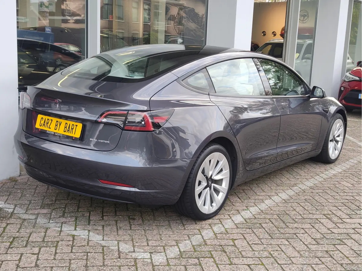 PREMIUM LONG RANGE AWD 78 kWh Wit Leder | FSD 3 | Camera | Pano | Stoelverwarming