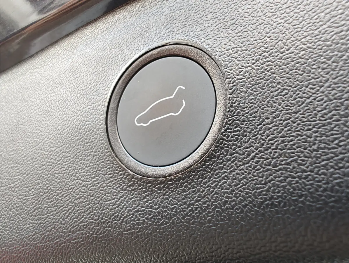 PREMIUM LONG RANGE AWD 78 kWh Wit Leder | FSD 3 | Camera | Pano | Stoelverwarming