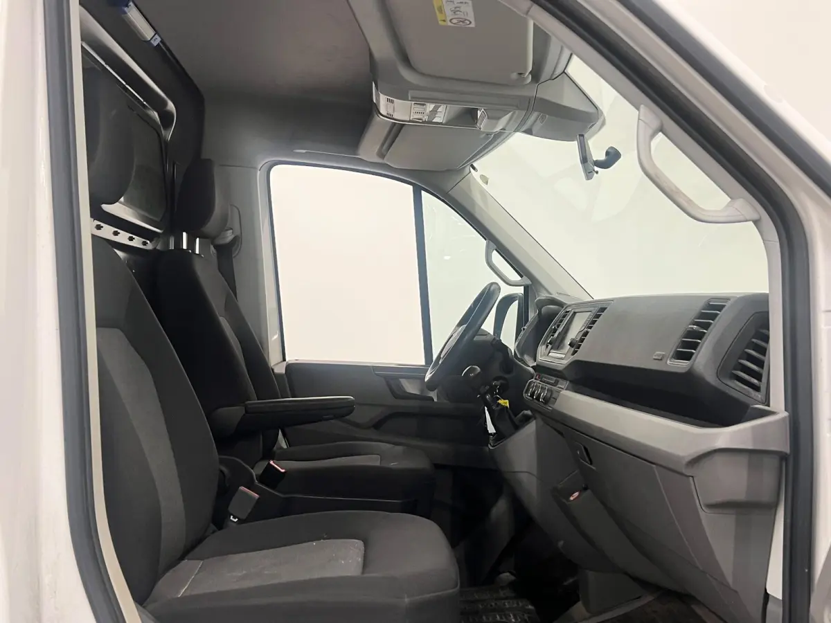 35 2.0 TDI L3H3 Trendline RDW 140pk Camera PDC Achter Cruise Control Airco CarPlay Trekhaak 3000kg Bluetooth Composition Media Verwarmbare Voorruit Elek. Spiegels Elek. Ramen Centrale Vergre