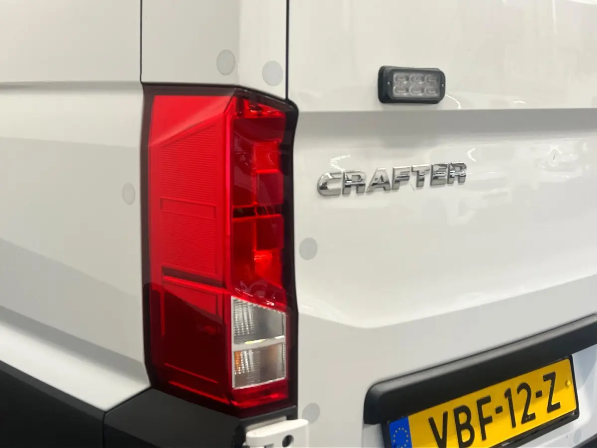 35 2.0 TDI L3H3 Trendline RDW 140pk Camera PDC Achter Cruise Control Airco CarPlay Trekhaak 3000kg Bluetooth Composition Media Verwarmbare Voorruit Elek. Spiegels Elek. Ramen Centrale Vergre