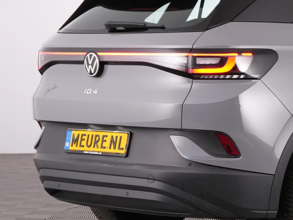 Pro Business 77 kWh *SOH 96.8%* Half LEDER | SFEER | NAVI !