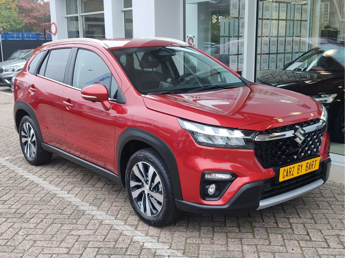 1.4 BOOSTERJET STYLE SMART HYBRID Keyless | 360 Camera | Dodehoekdetectie | Half leder