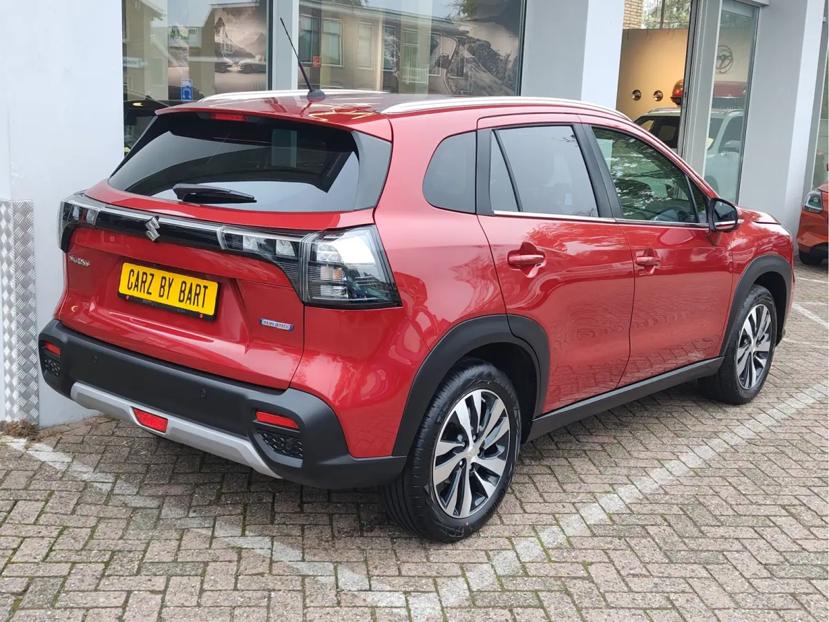 1.4 BOOSTERJET STYLE SMART HYBRID Keyless | 360 Camera | Dodehoekdetectie | Half leder