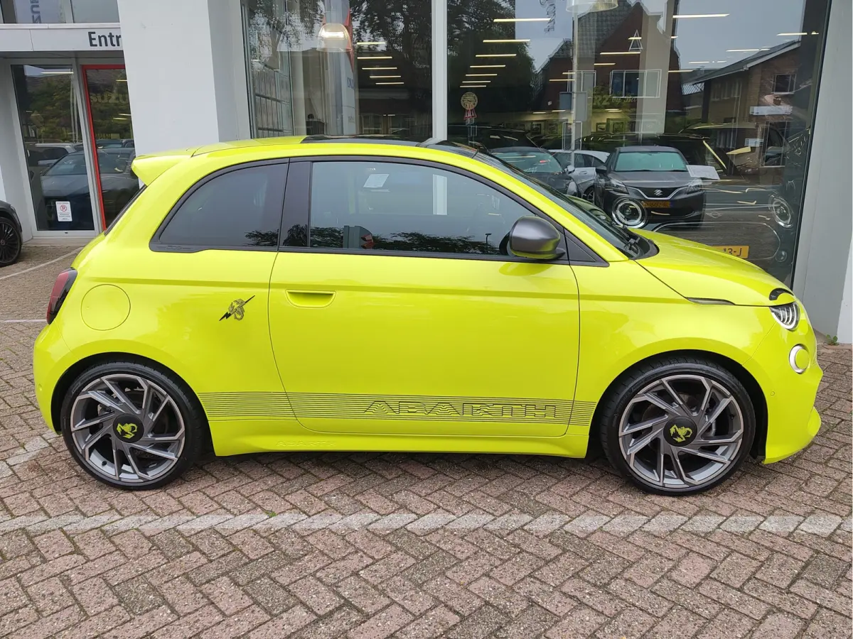 SCORPIONISSIMA 42 kWh SoH 94,12% !! | Alcantara sportstuur | Pano | Winterpakket