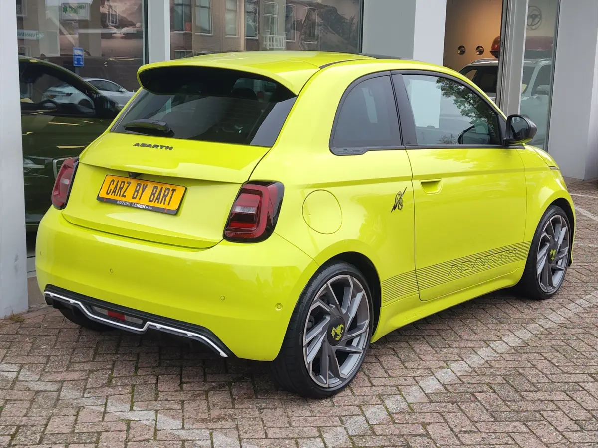 SCORPIONISSIMA 42 kWh SoH 94,12% !! | Alcantara sportstuur | Pano | Winterpakket