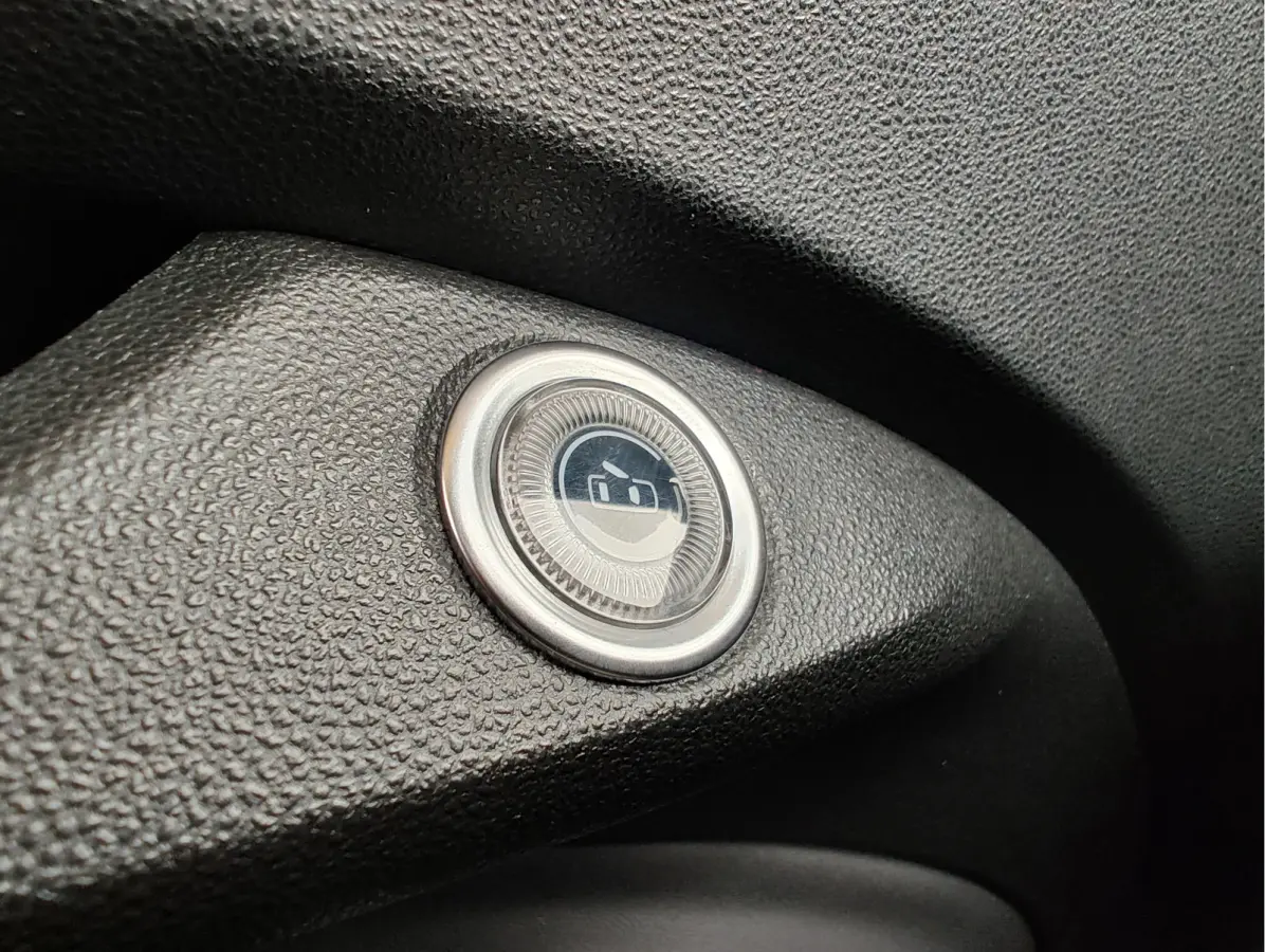 SCORPIONISSIMA 42 kWh SoH 94,12% !! | Alcantara sportstuur | Pano | Winterpakket