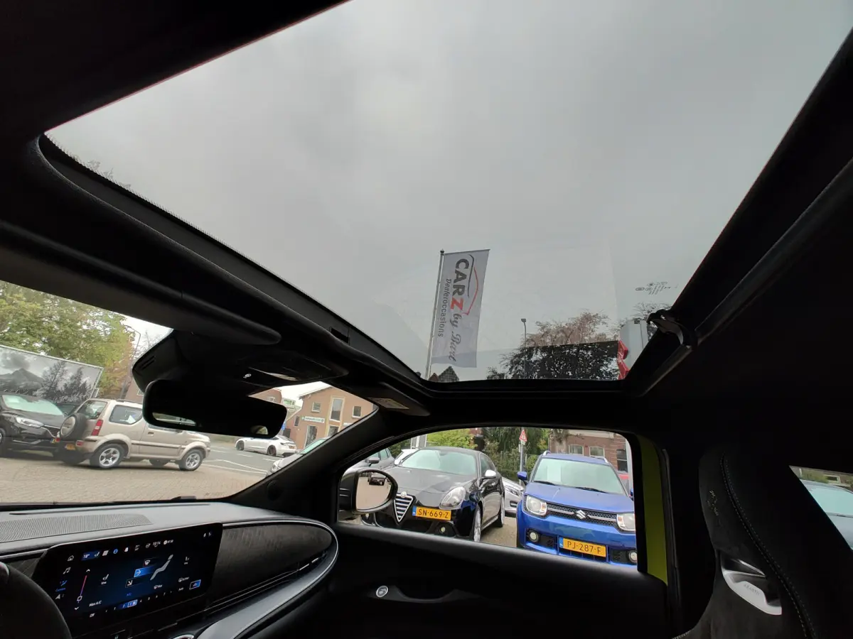 SCORPIONISSIMA 42 kWh SoH 94,12% !! | Alcantara sportstuur | Pano | Winterpakket