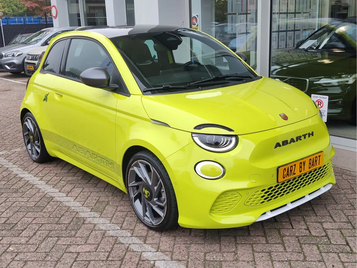SCORPIONISSIMA 42 kWh SoH 94,12% !! | Alcantara sportstuur | Pano | Winterpakket