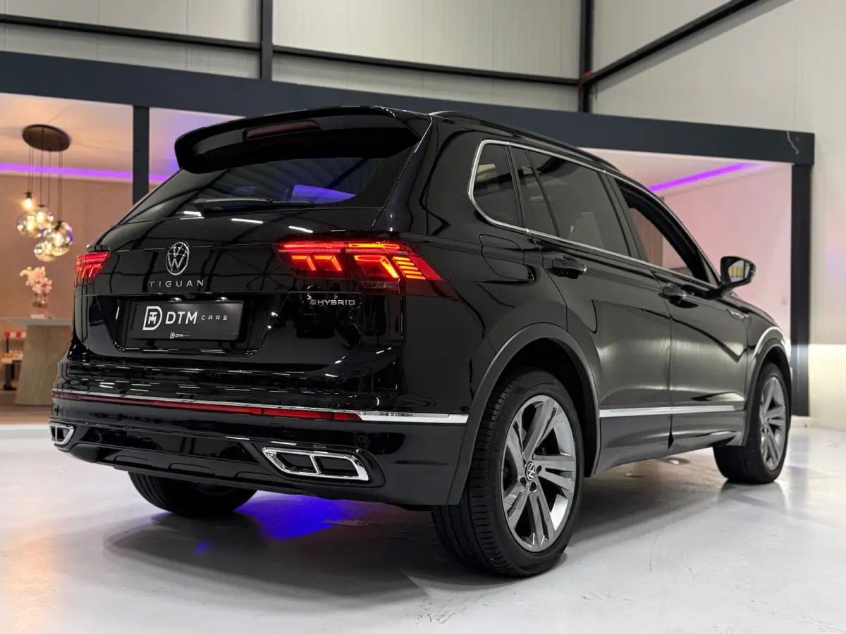1.4 TSI eHybrid 245 PK 3x R-Line Aut.| Pano| SOH 100%| Virtual |Camera | Matrix | Keyless |ACC