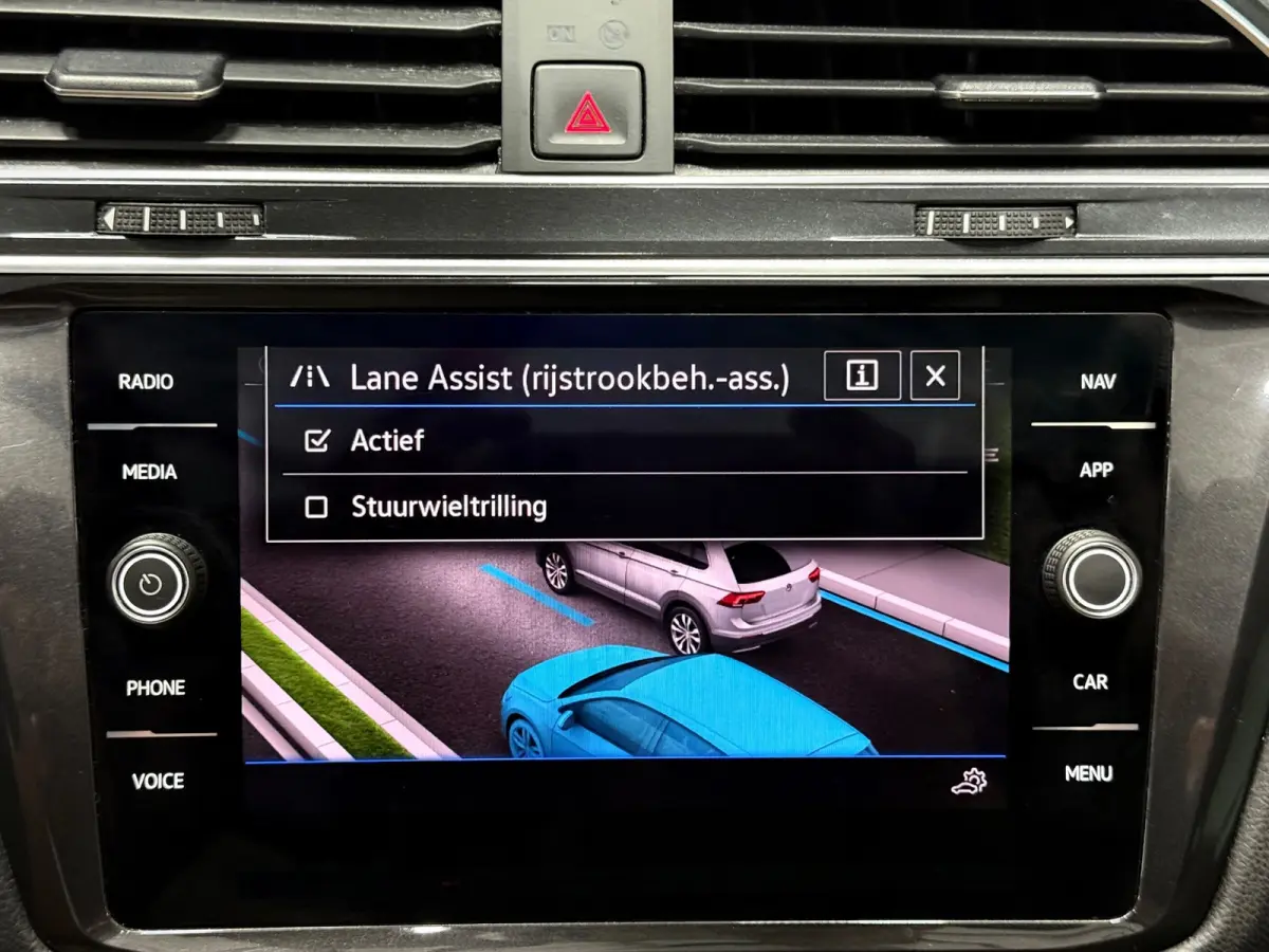1.4 TSI eHybrid 245 PK 3x R-Line Aut.| Pano| SOH 100%| Virtual |Camera | Matrix | Keyless |ACC