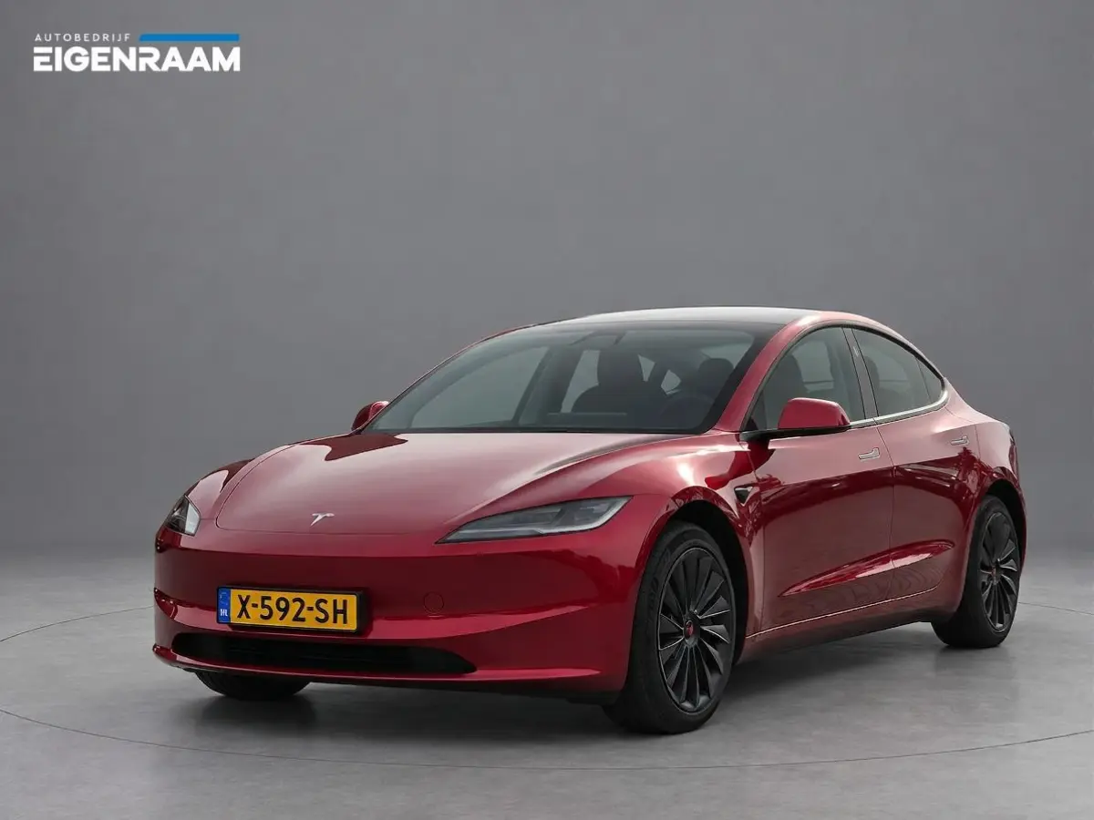 RWD 60 kWh | Highland | Origineel NL | Rijklaarprijs