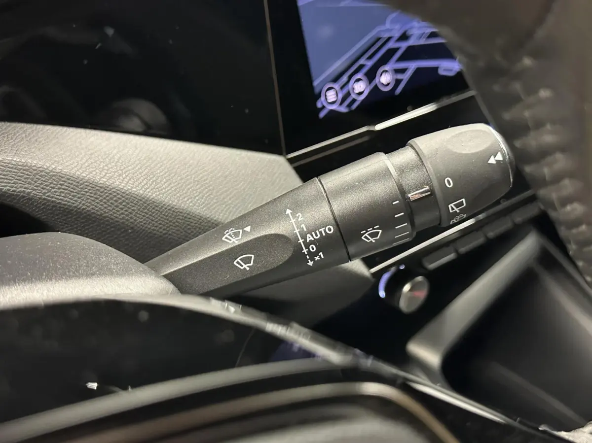 1.2 PureTech Active Pack Business TREKHAAK NAVI CARPLAY ADAPTIEF CRUISE ECC.