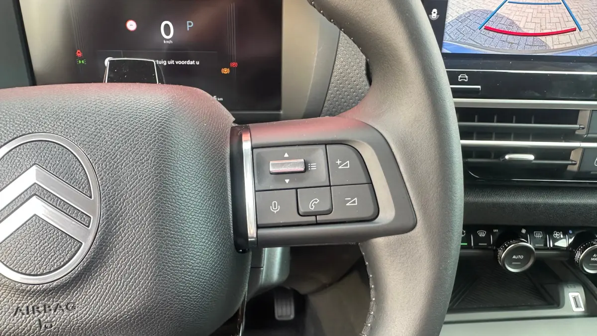 1.2 Hybrid 145pk Collection | Apple Carplay / Android Auto | Cruise Control | Stoelverwarming Voor | Achteruitrij Camera | Navigatie | Climate Control | | Achteruitrijcamera met Top Rear Vis