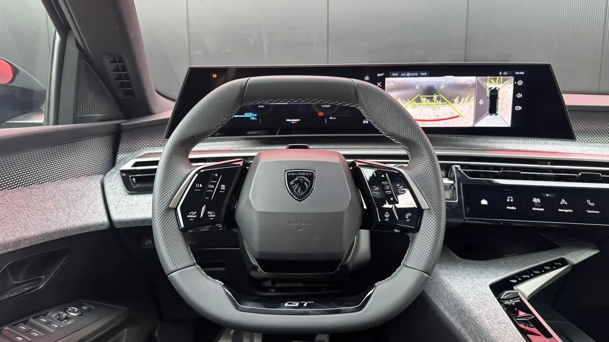 GT Avantage 210 73 kWh | Stoelmassage Voor | Adaptive Cruise Control | Stoelverwarming Voor en Achter | 360° Camera | Elektrische Achterklep | Apple Carplay / Android Auto | | 12V aansluiti