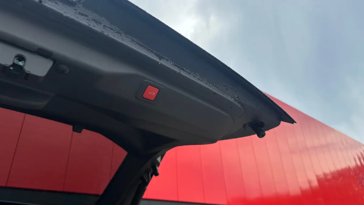 GT Avantage 210 73 kWh | Stoelmassage Voor | Adaptive Cruise Control | Stoelverwarming Voor en Achter | 360° Camera | Elektrische Achterklep | Apple Carplay / Android Auto | | 12V aansluiti