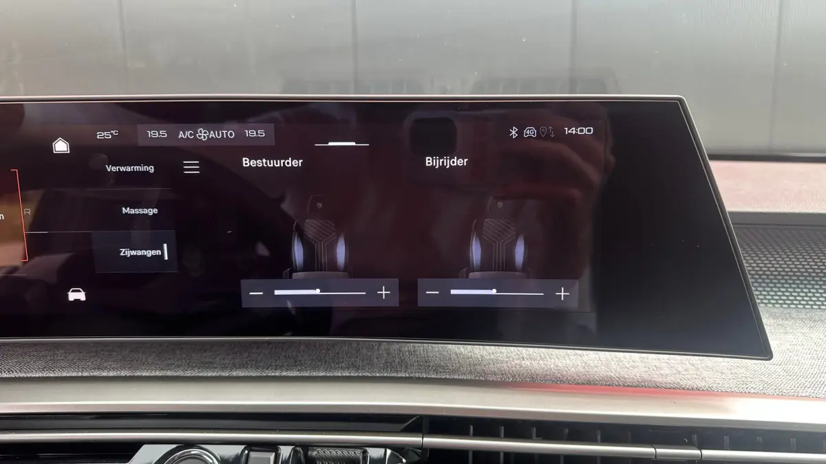 GT Avantage 210 73 kWh | Stoelmassage Voor | Adaptive Cruise Control | Stoelverwarming Voor en Achter | 360° Camera | Elektrische Achterklep | Apple Carplay / Android Auto | | 12V aansluiti