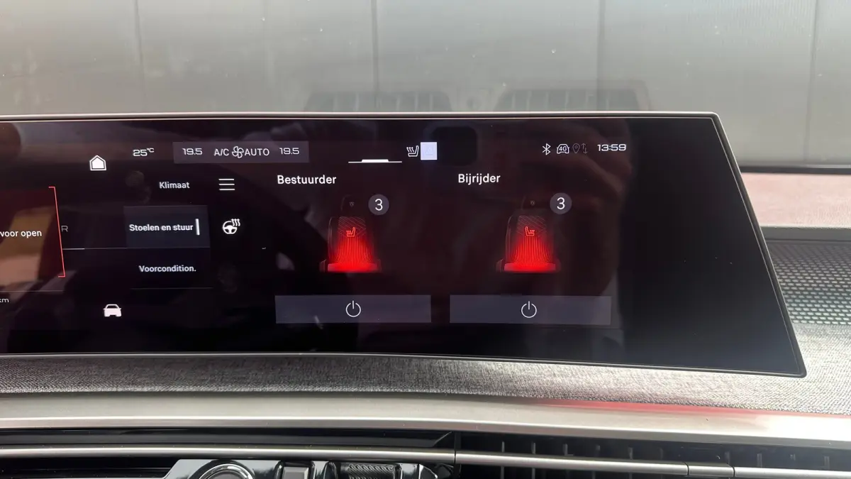 GT Avantage 210 73 kWh | Stoelmassage Voor | Adaptive Cruise Control | Stoelverwarming Voor en Achter | 360° Camera | Elektrische Achterklep | Apple Carplay / Android Auto | | 12V aansluiti