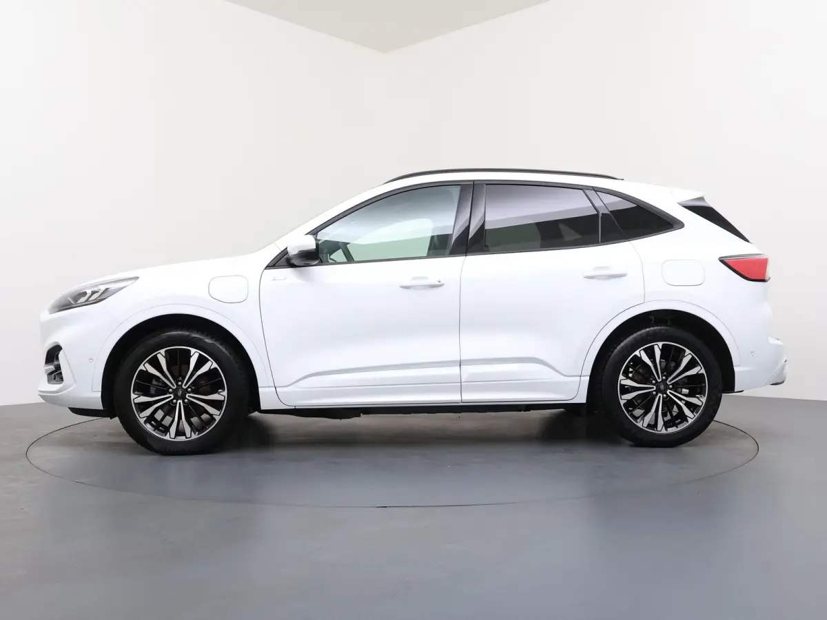 2.5 PHEV ST-Line X | Panoramadak | Stoel-, Stuur- & Voorruitverw. | Head-Up |