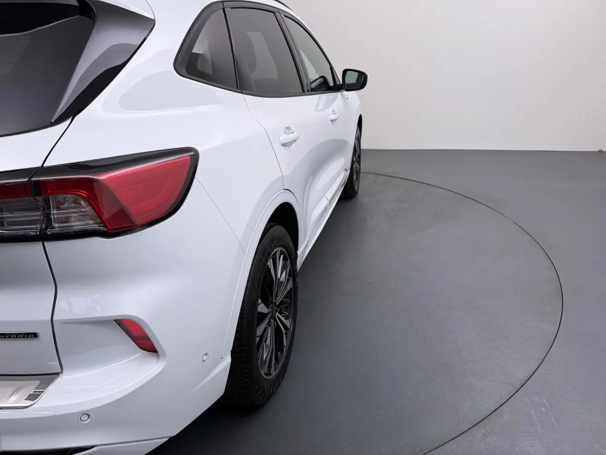 2.5 PHEV ST-Line X | Panoramadak | Stoel-, Stuur- & Voorruitverw. | Head-Up |