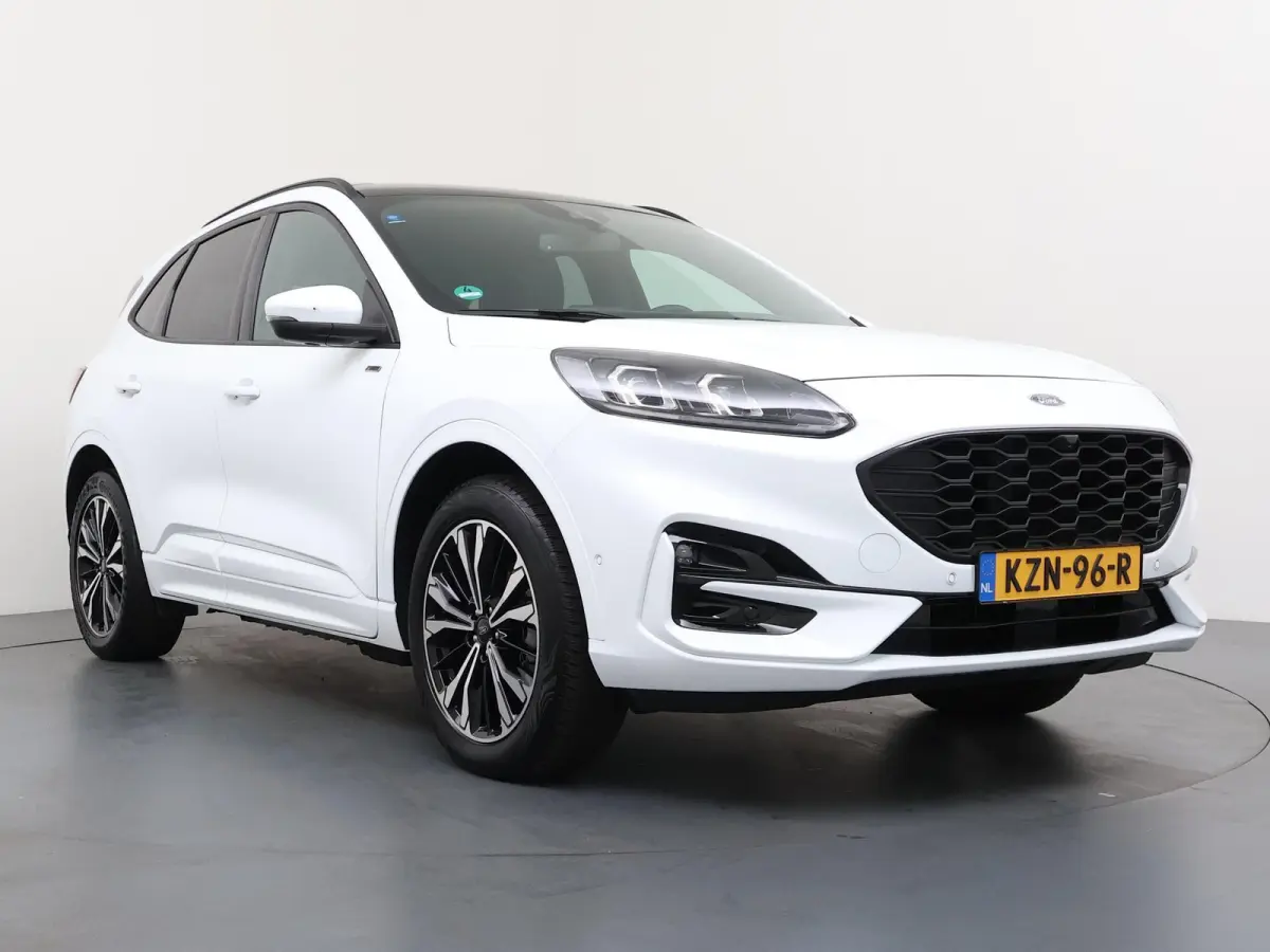 2.5 PHEV ST-Line X | Panoramadak | Stoel-, Stuur- & Voorruitverw. | Head-Up |