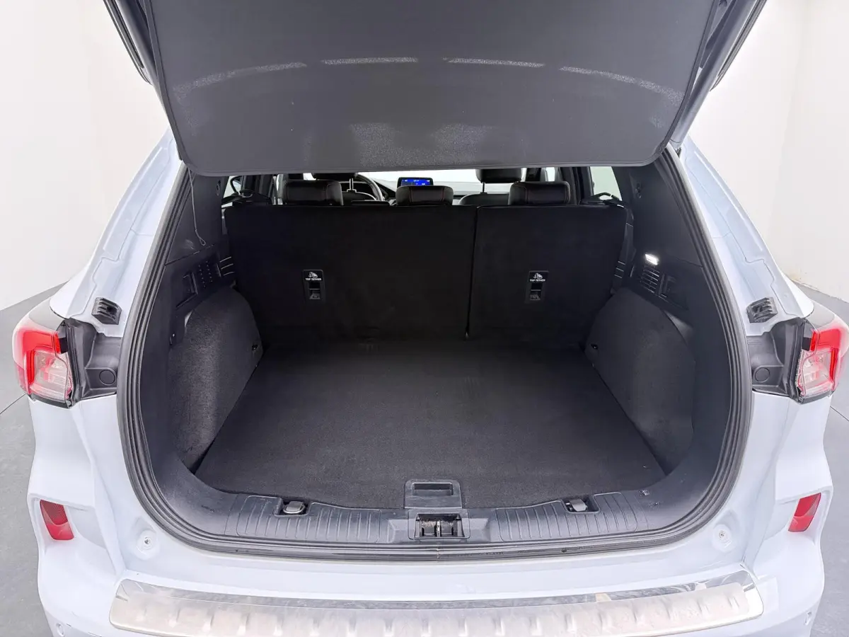 2.5 PHEV ST-Line X | Panoramadak | Stoel-, Stuur- & Voorruitverw. | Head-Up |