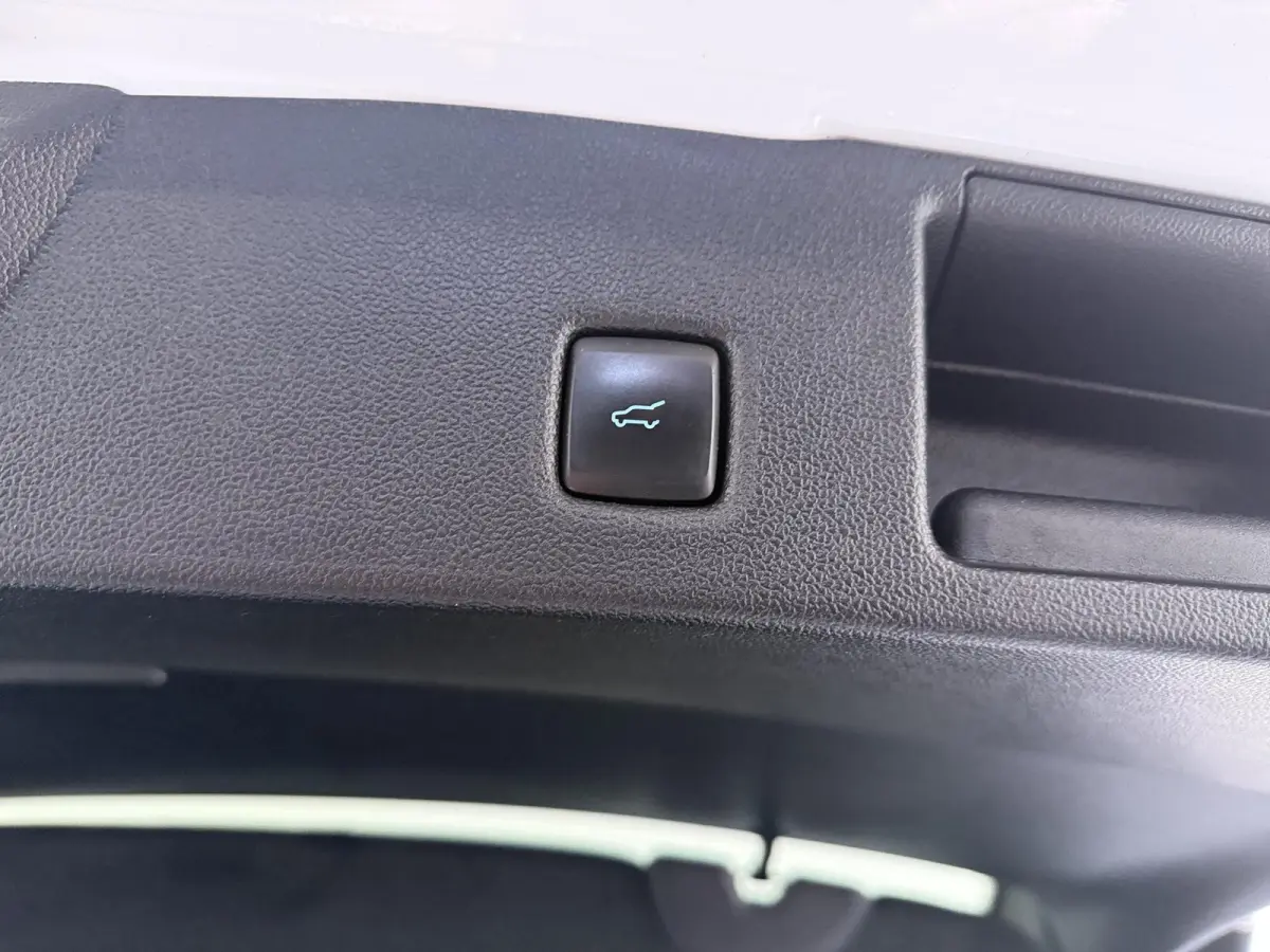 2.5 PHEV ST-Line X | Panoramadak | Stoel-, Stuur- & Voorruitverw. | Head-Up |