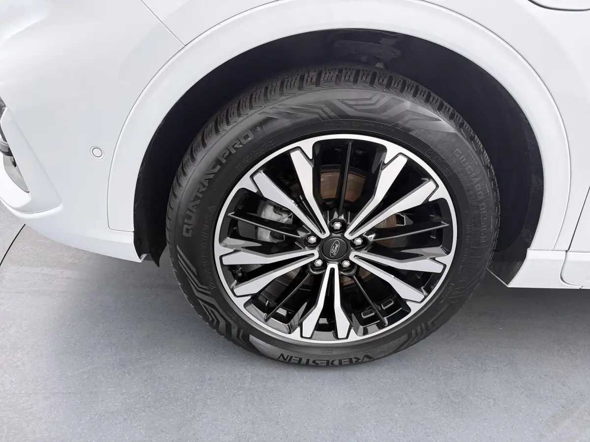 2.5 PHEV ST-Line X | Panoramadak | Stoel-, Stuur- & Voorruitverw. | Head-Up |
