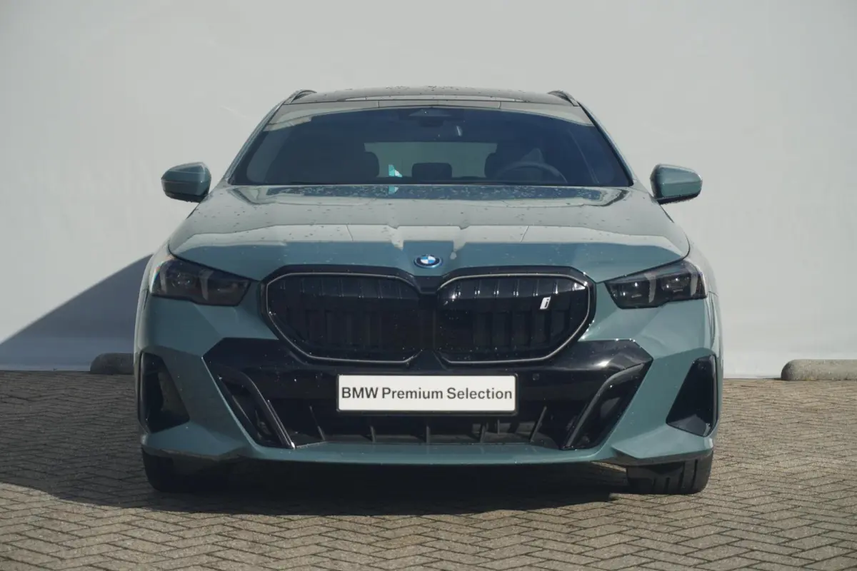 eDrive40 84 kWh M Sportpakket | Comfort Pack | Innovation Pack | M Sportpakket Pro | Travel Pack