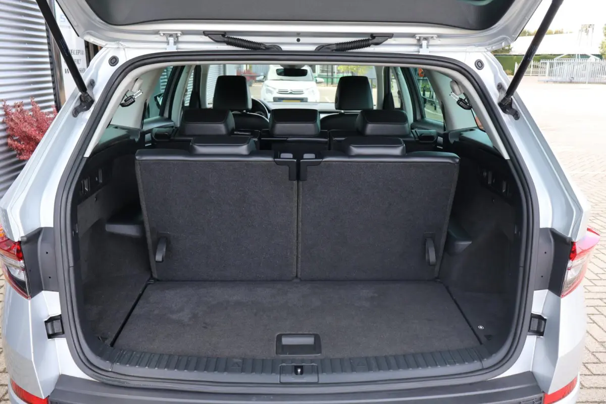1.5 TSI Business Edition 7p. 1e Eigenaar | Volledig Onderh | NL-Auto | BTW | Camera | Navi | Climate | DAB | Carplay | Keyless | PDC