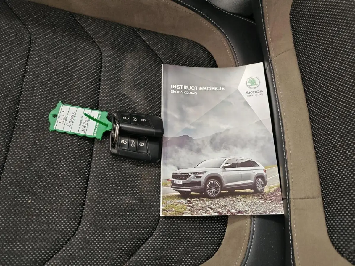 1.5 TSI Business Edition 7p. 1e Eigenaar | Volledig Onderh | NL-Auto | BTW | Camera | Navi | Climate | DAB | Carplay | Keyless | PDC
