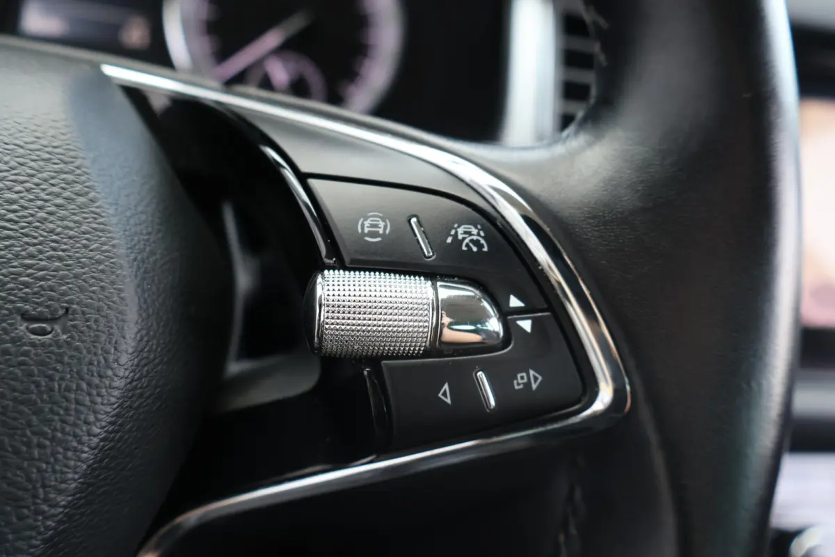 1.5 TSI Business Edition 7p. 1e Eigenaar | Volledig Onderh | NL-Auto | BTW | Camera | Navi | Climate | DAB | Carplay | Keyless | PDC