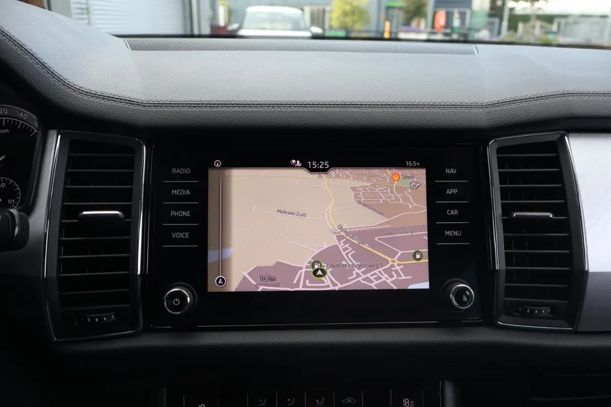 1.5 TSI Business Edition 7p. 1e Eigenaar | Volledig Onderh | NL-Auto | BTW | Camera | Navi | Climate | DAB | Carplay | Keyless | PDC