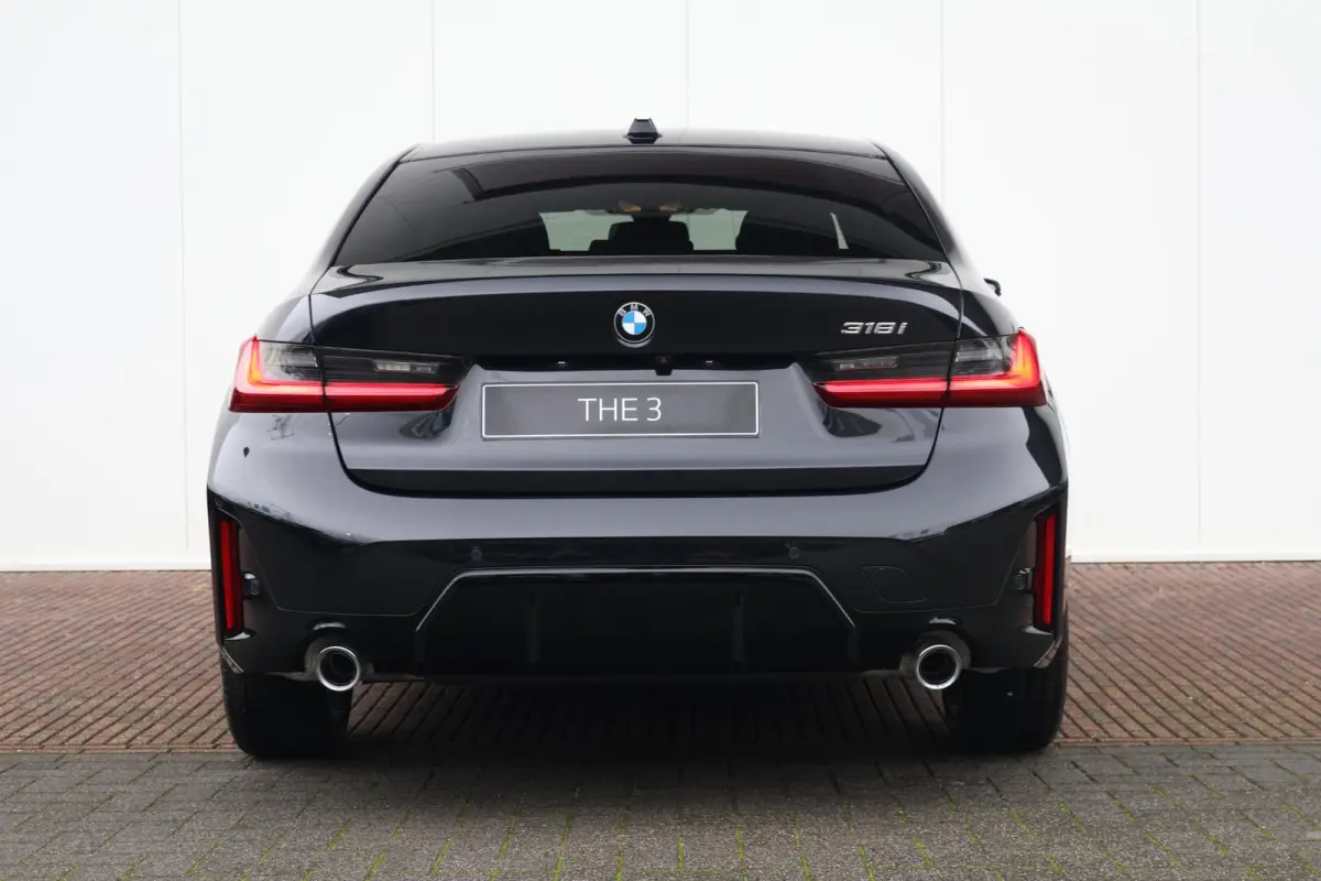 318i | M Sportpakket | Comfort Pack | HiFi Systeem | Comfort Access