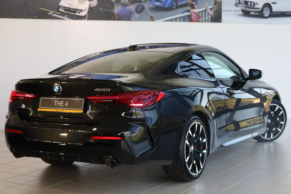 420i | M Sportpakket Pro | Comfort Pack | Showroom Selection