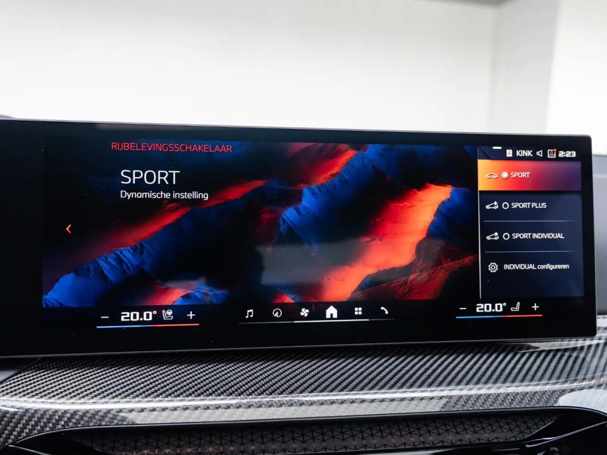 M340i xDrive High Executive | M Sportpakket Pro | Comfort Pack | Harman Kardon | Elektrisch glazen Schuif-/kanteldak