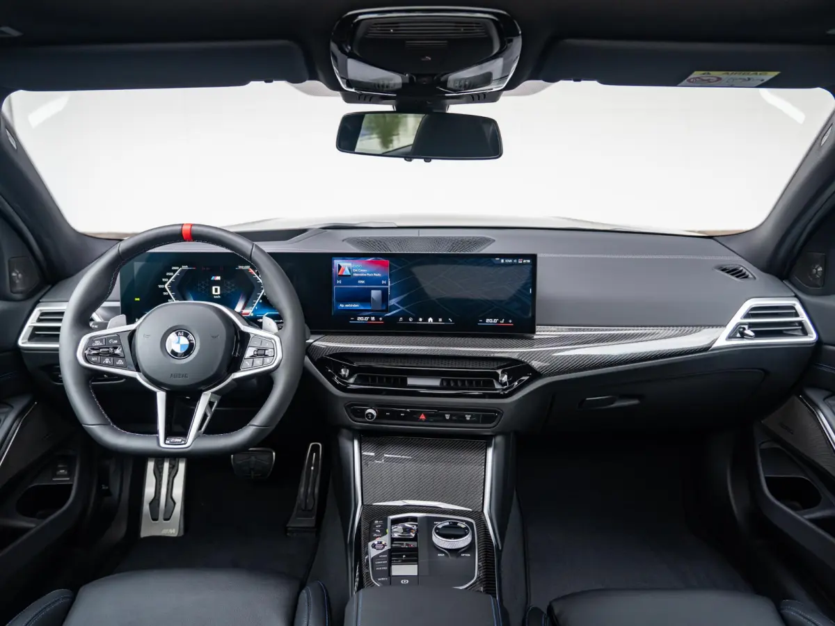 M340i xDrive High Executive | M Sportpakket Pro | Comfort Pack | Harman Kardon | Elektrisch glazen Schuif-/kanteldak