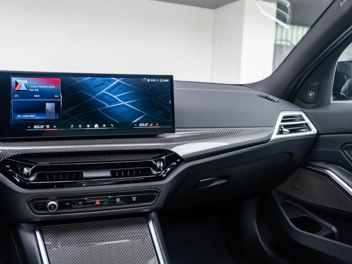 M340i xDrive High Executive | M Sportpakket Pro | Comfort Pack | Harman Kardon | Elektrisch glazen Schuif-/kanteldak