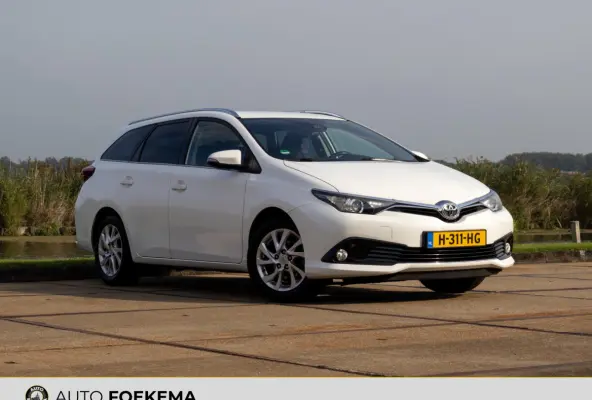 1.2T Active Navi Stoelverwarming Trekhaak