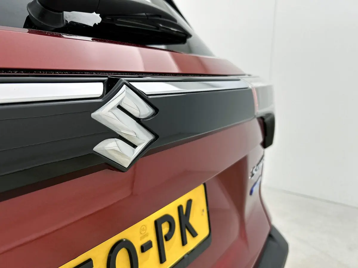 1.4 Boosterjet Select Smart Hybrid | TREKHAAK | CLIMATE CONTROL | ACHTERUITRIJCAMERA | STOELVERWARMING