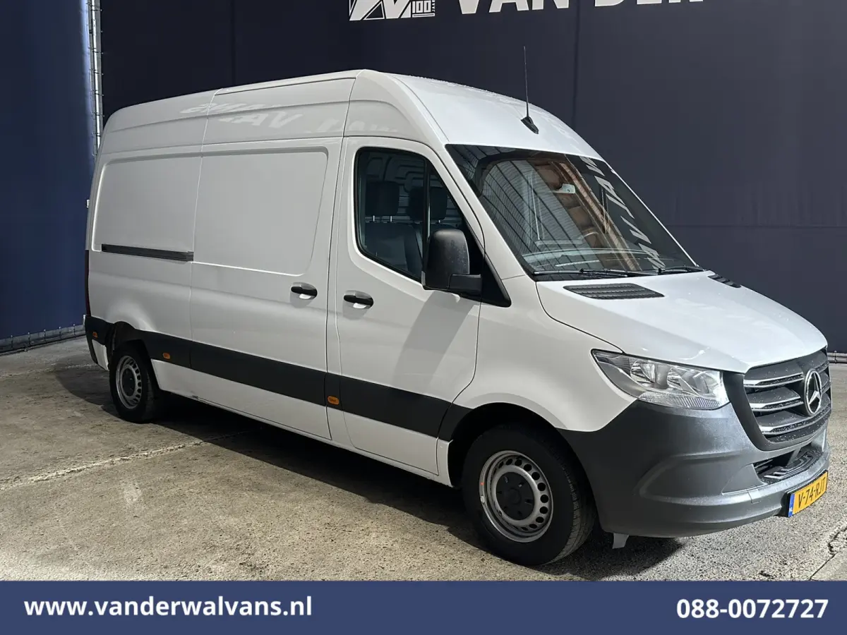 211 CDI 115pk L2H2 Euro6 Airco | Camera | Trekhaak | Bijrijdersbank Bluetooth Telefoonvoorbereiding