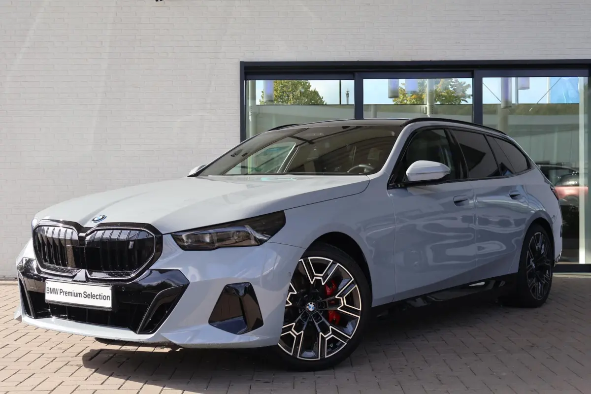 eDrive40 | M Sportpakket Pro | Panoramadak | Harman Kardon | Driving Assistant Professional | Head-Up Display
