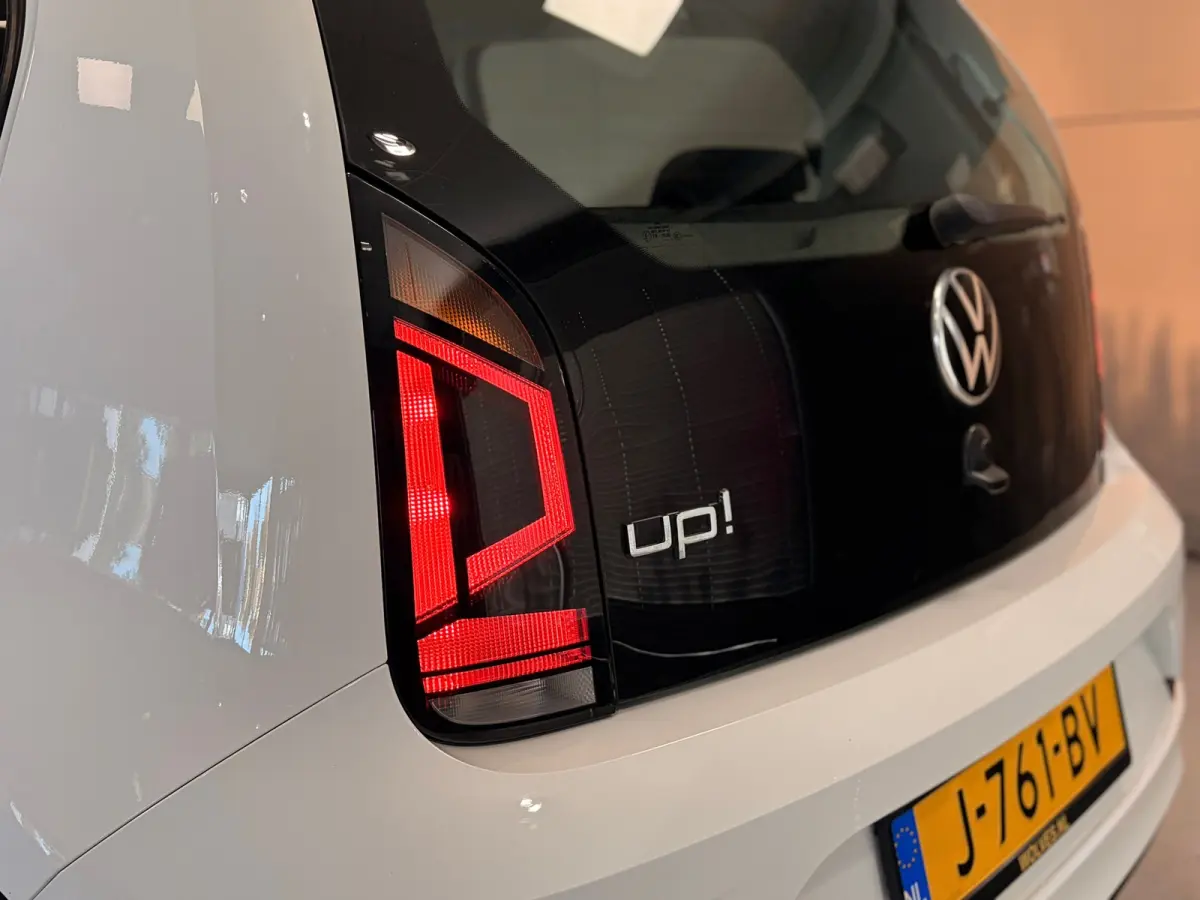 Up! Move Up! 1.0 BMT | Camera | Climate control | Parkpilot | NAP | Dealeronderhouden |