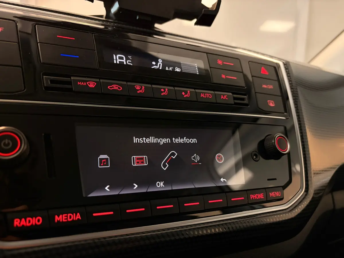 Up! Move Up! 1.0 BMT | Camera | Climate control | Parkpilot | NAP | Dealeronderhouden |