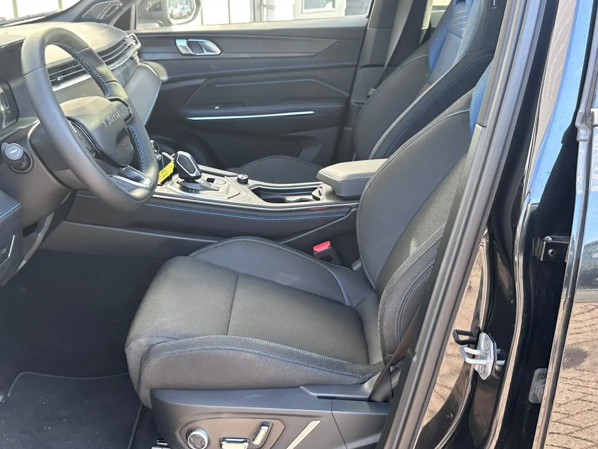 1.5 PHEV 6,6kWh SOH 97% PANO 360°cam Apple/Android Navi ]