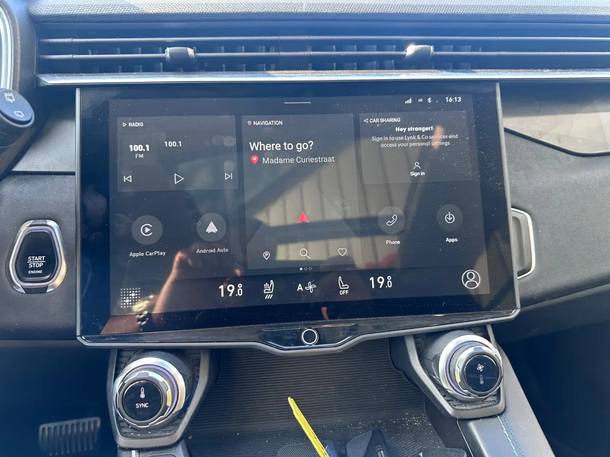 1.5 PHEV 6,6kWh SOH 97% PANO 360°cam Apple/Android Navi ]