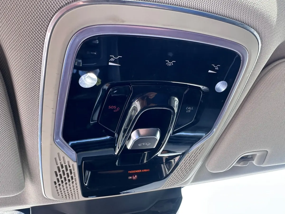 1.5 PHEV 6,6kWh SOH 97% PANO 360°cam Apple/Android Navi ]