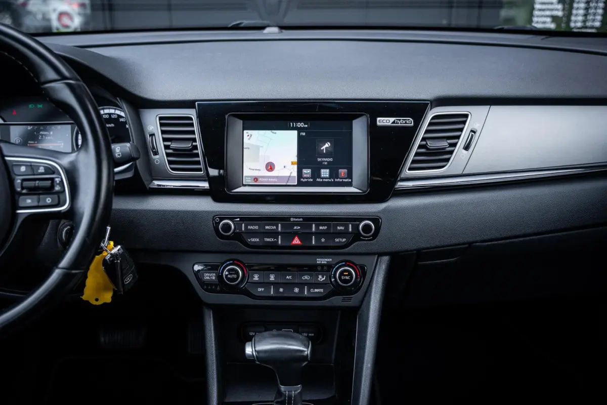 1.6 GDi Hybrid DynamicLine*TREKHAAK*CAMERA*CARPLAY*NAP