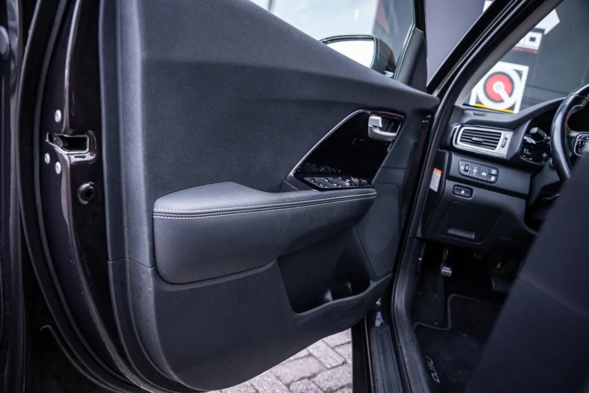 1.6 GDi Hybrid DynamicLine*TREKHAAK*CAMERA*CARPLAY*NAP