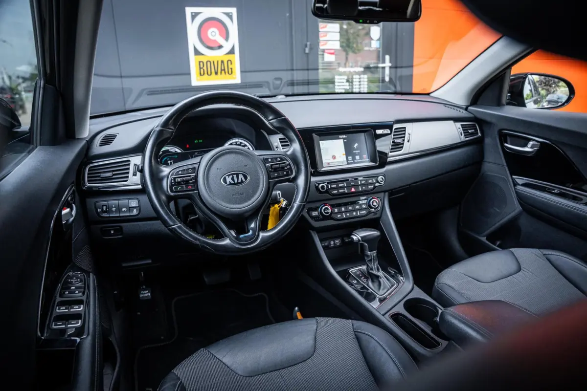 1.6 GDi Hybrid DynamicLine*TREKHAAK*CAMERA*CARPLAY*NAP